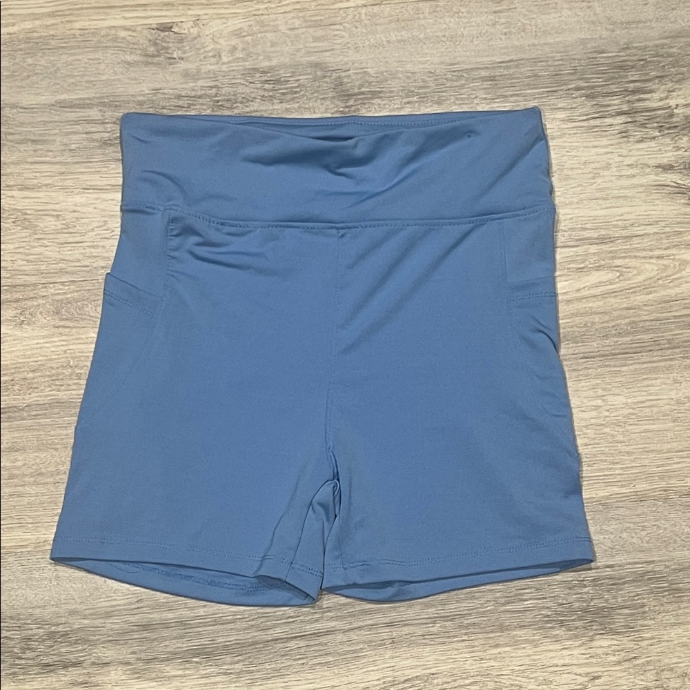 Women's Series 8 Light Blue Bike Shorts with Pockets